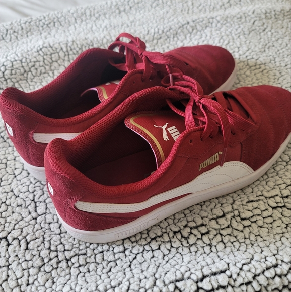 Burgundy Puma Size 11. Worn twice,  super comfortable - Picture 1 of 6